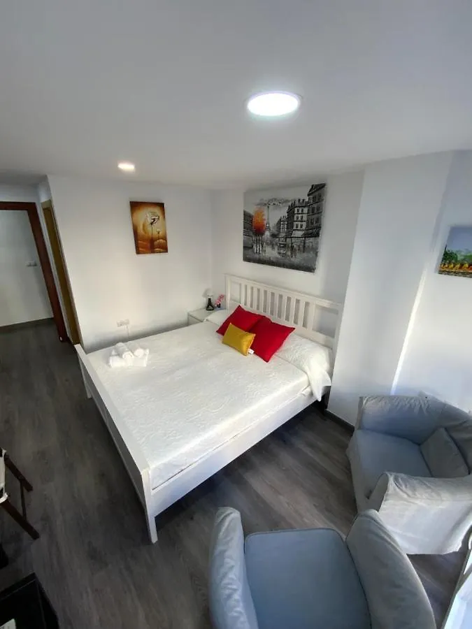 Reyna Apartamentos Málaga España